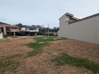 Venta de Lote en Río Oro de Santa Ana. RAH 27-92 in Uruca, Santa Ana, San José — $125,000 - Photo 4 of 10