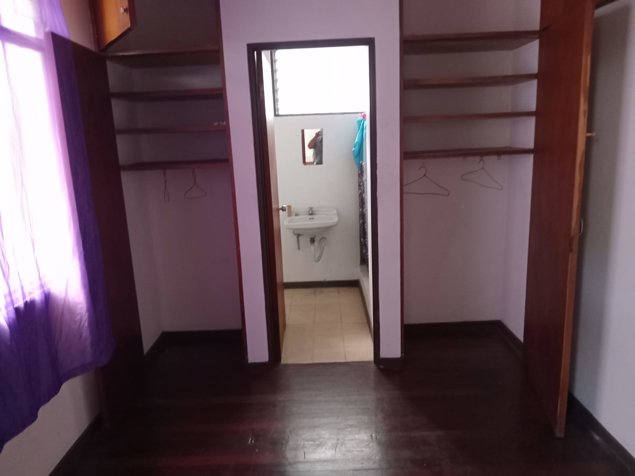 Oportunidad de venta de casa paseo colon COMERCIAL in Merced, San José — $400,000 - Photo 2 of 28