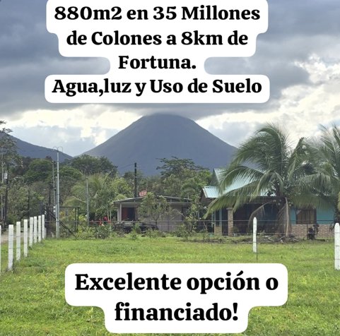 Lote con Vista al Volcan de 880m2 o financiado directamente a solo 8km de Fortuna centro in La Fortuna, San Carlos, Alajuela — ₡ 35 000 000