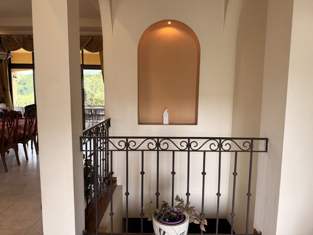 Venta - Villa Bellagio - Lomas del Zurquí - Heredia, San Isidro in San Isidro, Heredia — $750,000 - Photo 2 of 27