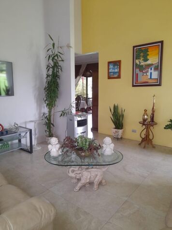 Casa a la venta en Quintas del Trópico, Guápiles en Guápiles, Pococí, Limón — ₡ 280 000 000