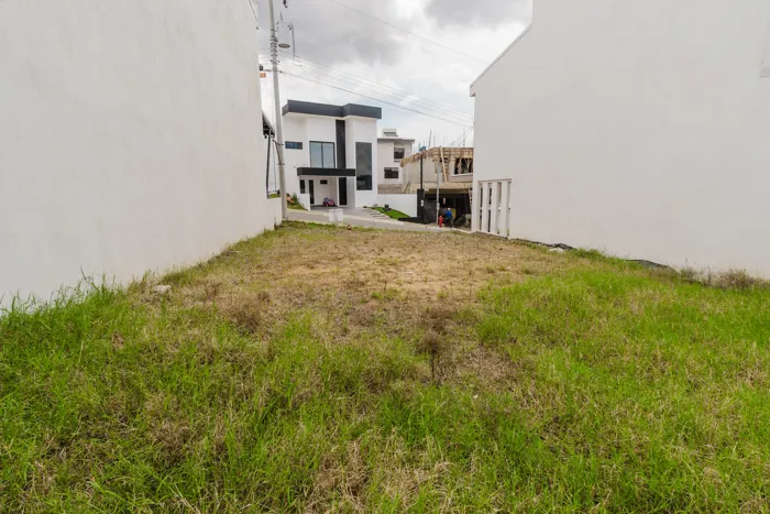 Venta de terreno 30B en Condominio Resort Distrito San Juan en San Juan, La Unión, Cartago — ₡ 57 500 000 - Foto 2 de 25