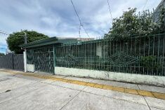 Casa en Hatillo 4 en Hatillo, San José — $190,000