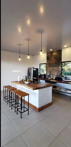 Propiedad con Piscina Privada y Vista al Valle en Cóbano, Puntarenas — $425,000 - Foto 3 de 14