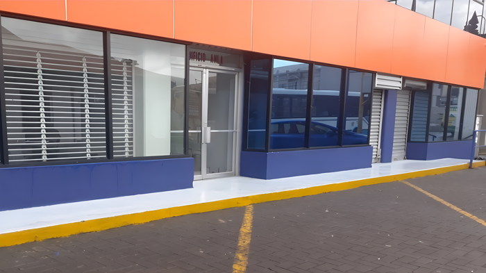 ALQUILER DE EDIFICIO EN EL CENTRO DE SAN JOSÉ en Carmen, San José — $15,500 - Foto 2 de 12