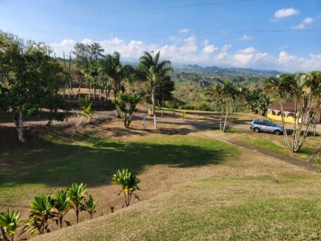 Venta de Magnifico Terreno en Paraíso, Cartago / JB OFC Mls. 25-383 in Paraíso, Cartago — $1,200,000