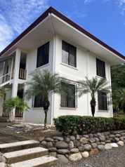 Venta de una hectárea con vivienda principal en Herradura en Jacó, Garabito, Puntarenas — $415,000 - Foto 5 de 36