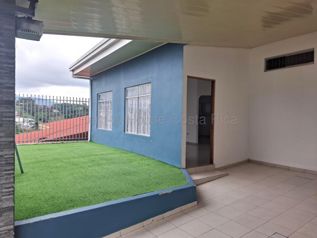Venta casa en residencial Moravia, La Trinidad