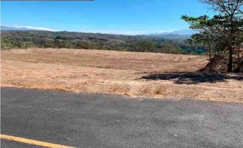 Terreno 1.3Ha marginal a la Ruta 27 en San José, Atenas, Alajuela — $1,900,000 - Foto 3 de 6