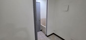 For Rent Commercial Space in La Sabana, San José in Mata Redonda, San José — ₡ 345 000 - Photo 5 of 10