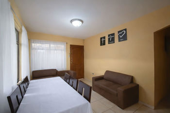Venta de casa con oficina independiente en Santiago de Puriscal