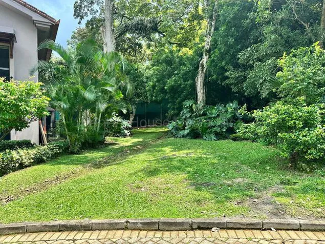 Venta de Lote en Ciudad Colón-Centro. RAH 27-1041 en Colón, Mora, San José — $200,000