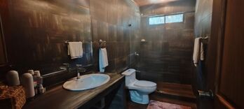 Venta de Espectacular Propiedad en El Tirol, San Rafael de Heredia. RAH 26-1029  en Ángeles, San Rafael, Heredia — $650,000 - Foto 5 de 20