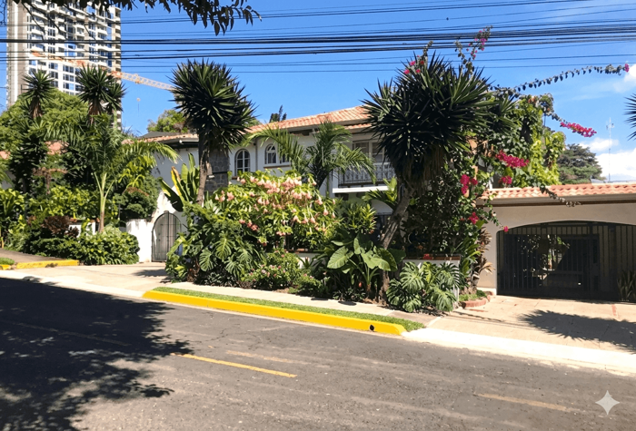 Venta Hotel Boutique en Los Yoses, San Pedro Montes de Oca en San Pedro, Montes De Oca, San José — $2,125,000 - Foto 3 de 32