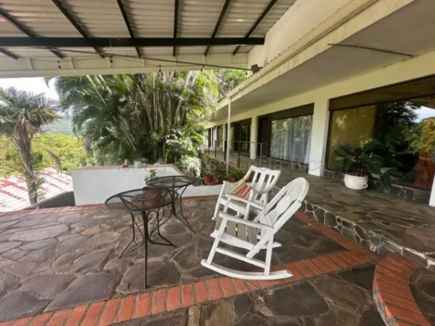 Venta de Quinta con Amplia Casa y Vistas Panorámicas en Cebadilla de Turrúcares. RAH 26-2274 en Turrúcares, Alajuela — ₡ 230 000 000 - Foto 3 de 17