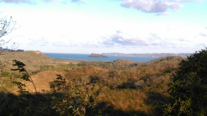 FINCA CON ESPECTACULAR VISTA PANORÁMICA DE LA BAHÍA SALINAS en La Cruz, Guanacaste — $1,709,871