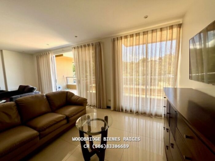 Escazú apartamento amoblado alquiler $2.300 / 210 mts. in Escazú, San José — $2,300