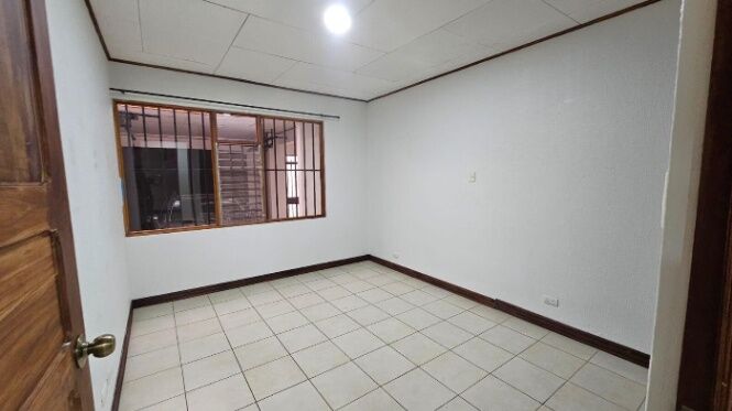 Venta de Casa en Freses de Curridabat-Granadilla. RAH 26-294 in Granadilla, Curridabat, San José — $350,000