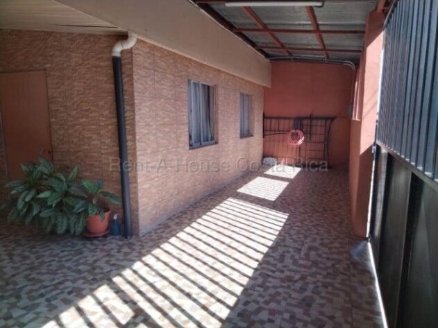 Venta de Casa + Apto Independiente en Desamparados- San Rafael Abajo. RAH 26-1755 en San Rafael Abajo, Desamparados, San José — ₡ 70 000 000