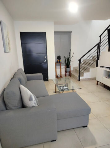 Casa en Venta en Curridabat, Condominio  in Curridabat, San José — $205,000