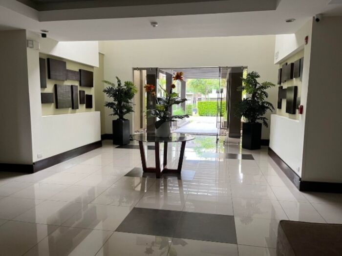 Venta de Apartamento en Pozos de Santa Ana. RAH 26-127 in Pozos, Santa Ana, San José — $220,000