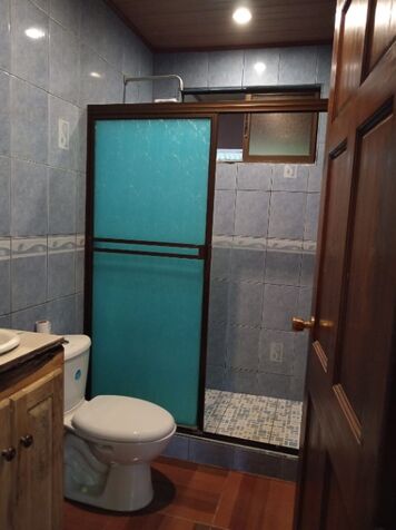 SE VENDE BELLA PROPIEDAD Y CASA EN VALLE AZUL DE SAN RAMÓN.  en Peñas Blancas, San Ramón, Alajuela — ₡ 67 500 000