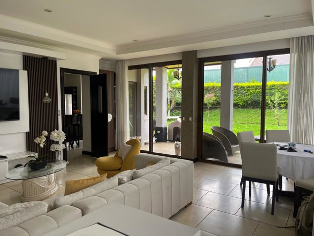 VENTA. ESPECTACULAR RESIDENCIA EN CONDOMINIO TOURNON in Santo Domingo, Heredia — $850,000 - Photo 2 of 20