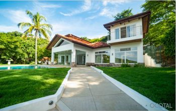 HERMOSA CASA EN OCOTAL, GUANACASTE.  (AL) en Sardinal, Carrillo, Guanacaste — $1,280,000 - Foto 2 de 17