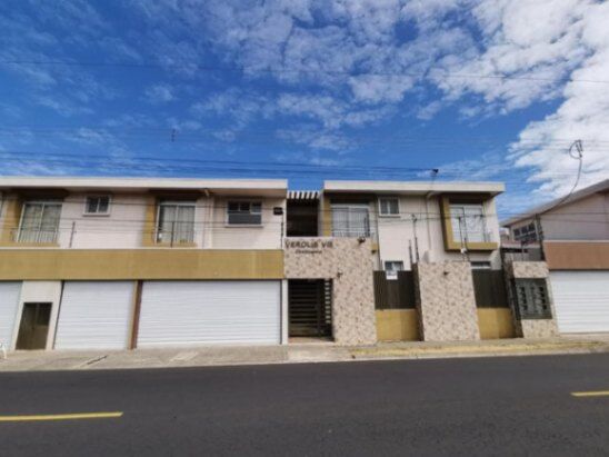 Apartamento en venta en Condominio Verolís, Lagunilla de Heredia en Ulloa, Heredia — ₡ 77 000 000