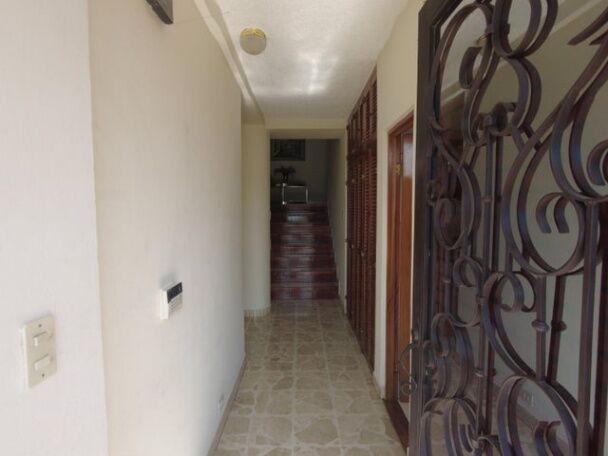 Se vende espaciosa casa con 2,200m2 de lote en San Isidro San José 23-1463 en San Isidro, Vázquez de Coronado, San José — $650,000