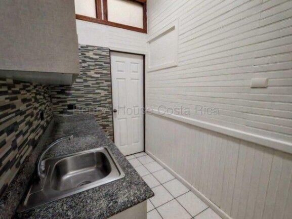 MLS-26-1719 LS ALQUILER APARTAMENTO BARRIO MEXICO SAN JOSE in Merced, San José — ₡ 350 000