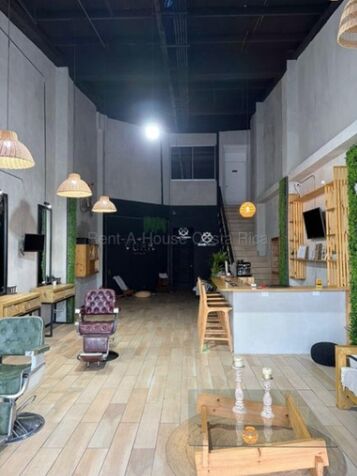 Alquiler de Local Comercial en Curridabat. RAH 26-1814 in Curridabat, San José — $2,420