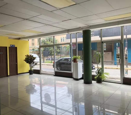 Local en alquiler San José centro en Merced, San José — $1,459 - Foto 2 de 7
