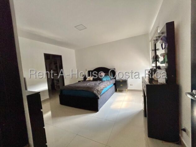 Venta Apartamento Alajuelita 26-1430 en Alajuelita, San José — $165,000