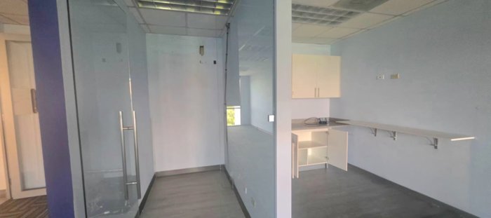ALQUILER DE OFICINA, SAN JOSÉ, SANTA ANA, PARQUE EMPRESARIAL FORUM 1 in Santa Ana, San José — $1,119