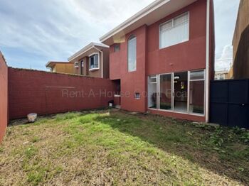 Alquiler de Casa en Moravia-La Trinidad. RAH 26-2230 in La Trinidad, Moravia, San José — 600 000 ₡ - Photo 5 of 14