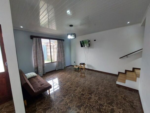 Se vende espaciosa casa con patio y terraza en Grecia Alajuela 25-279 en Grecia, Alajuela — ₡ 105 000 000