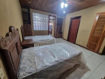 Venta de Casa en Granadilla de Curridabat. RAH 26-266 PRECIO REBAJADO in Granadilla, Curridabat, San José — $600,000 - Photo 5 of 6