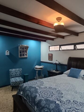 Propiedad en venta contiguo al mas x menos de san Antonio , uso de suelo mixto!! en San Antonio, Desamparados, San José — ₡ 94 000 000