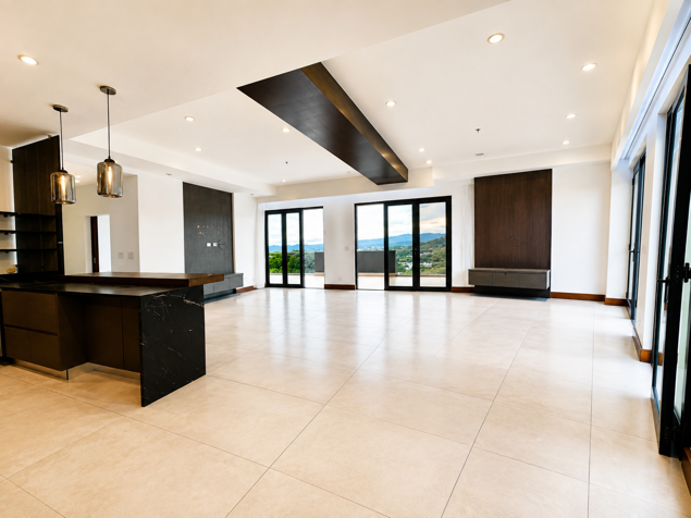 Apartment for rent in Santa Ana, Pozos - Luxury, 216 m2, Views in Pozos, Santa Ana, San José — $4,100