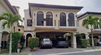 Casa en Venta Tres Ríos, La Unión, Cartago