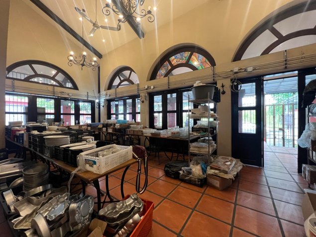 Venta de edificio comercial donde operaba Restaurante Las Cavitas en Heredia #27-646 GS in Mercedes, Heredia — $1,700,000 - Photo 2 of 9