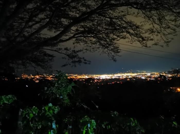 SE VENDE BELLA PROPIEDAD EN BARRIO MERCEDES, ATENAS.  en Mercedes, Atenas, Alajuela — ₡ 120 000 000