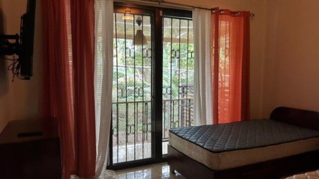 MLS-24-954 KQ VENTA PROPIEDAD CON 2 CASAS GARITA ALAJUELA CONTACTENOS AL # 88987222 in Garita, Alajuela — $450,000