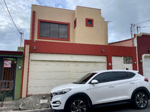 VENTA DE CASA EN SAN JOSÉ, MORAVIA in La Trinidad, Moravia, San José — $225,000