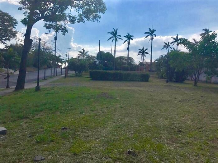 Venta de lote Ciudad Colón in Colón, Mora, San José — $100,000
