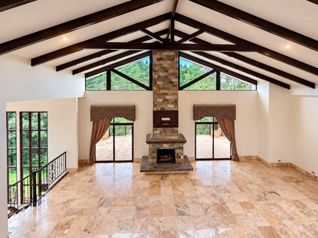 Casa en venta con vistas al bosque en San Ramón de Tres Ríos | 807 m² en San Ramón, La Unión, Cartago — $830,000 - Foto 3 de 33