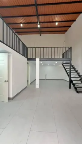 ALQUILER DE LOCAL COMERCIAL, SAN JOSE, ESCAZU, CENTRO en Escazú, San José — ₡ 1 550 000 - Foto 3 de 6