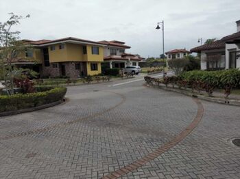 Venta de Lote en Santo Domingo, Heredia. RAH 25-1703 in Tures, Santo Domingo, Heredia — $160,000 - Photo 5 of 10