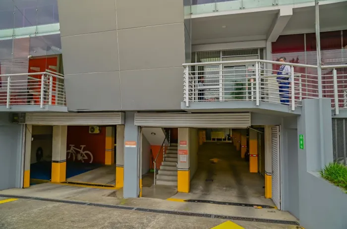 Commercial Building for Rent in Guadalupe, Goicoechea, Main Street in Guadalupe, Goicoechea, San José — $28,710 - Photo 2 of 10
